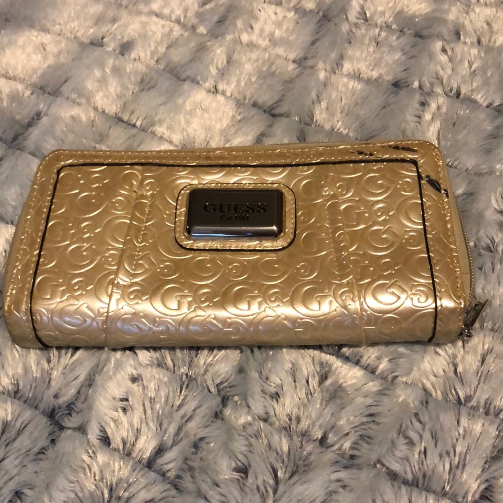 Guess Wallet